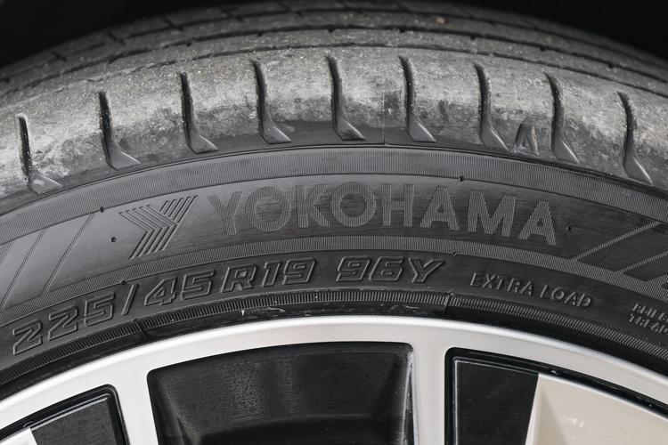 Фото машины 24