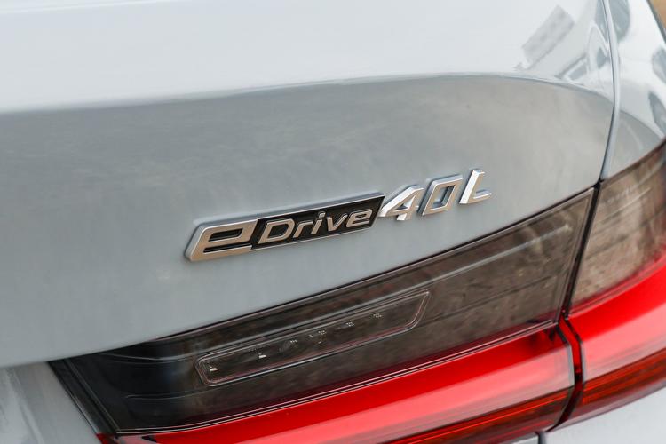 Фото машины 30