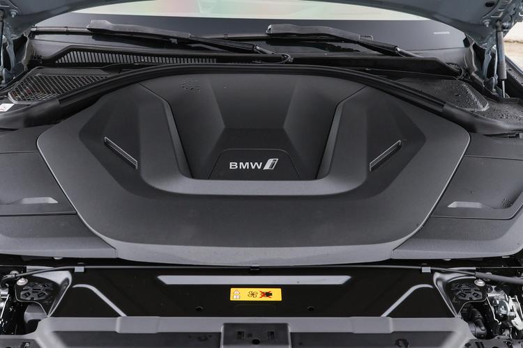 Фото машины 66