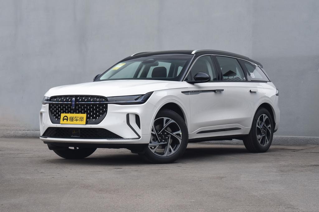 2.0T four-wheel drive Zunrui hybrid version