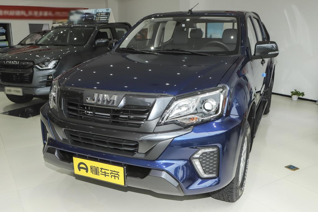 2.8T manual four-wheel drive diesel flat bottom cargo box 4JD2