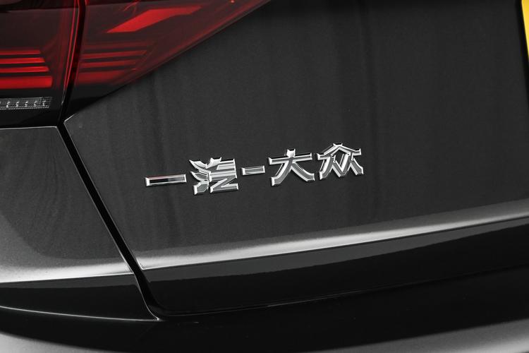 Фото машины 76