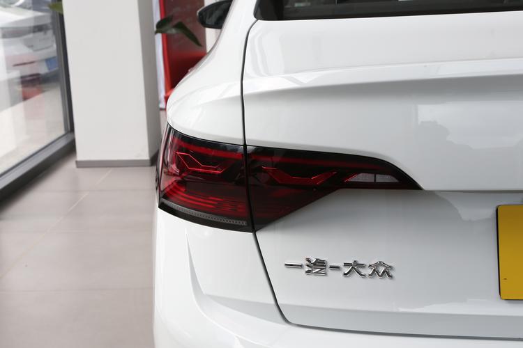 Фото машины 60