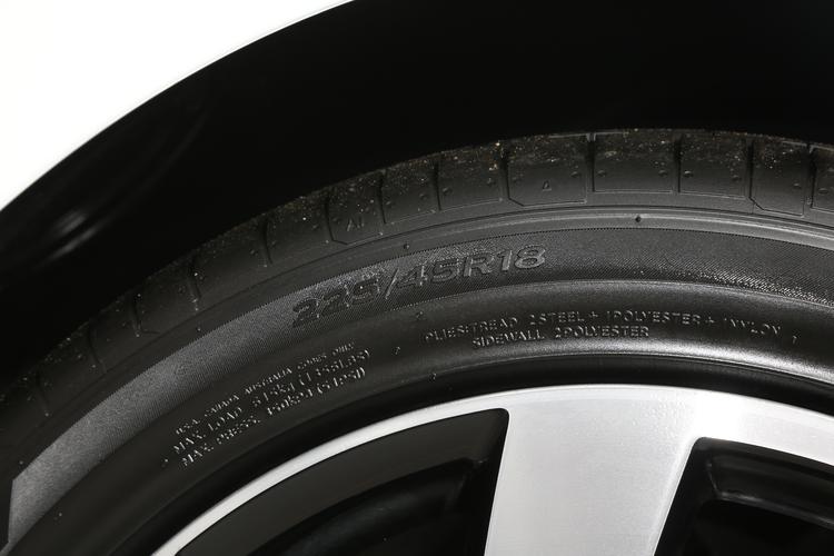 Фото машины 105