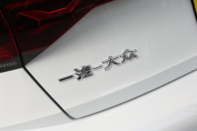 Фото машины 121