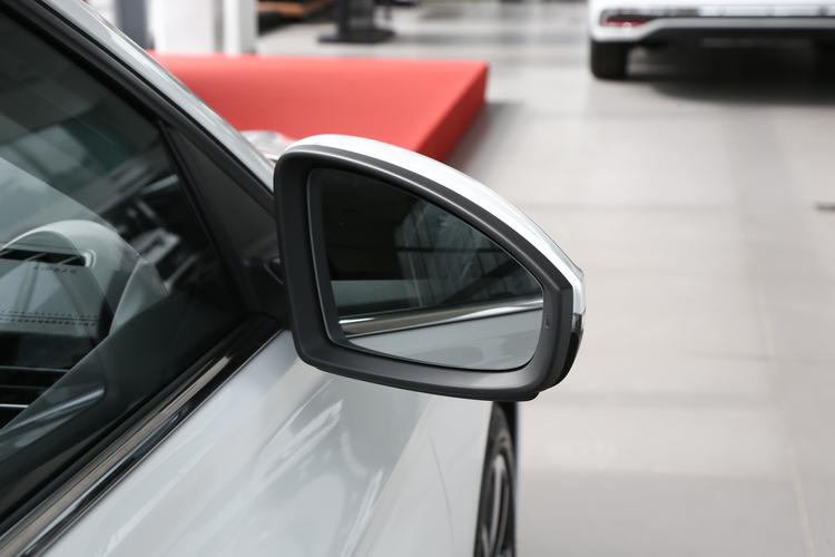 Фото машины 65