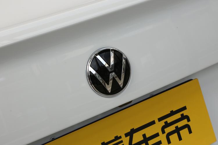 Фото машины 144