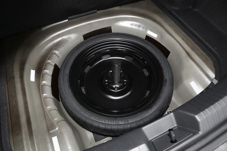 Фото машины 205