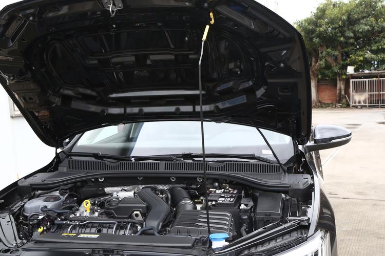 Фото машины 250