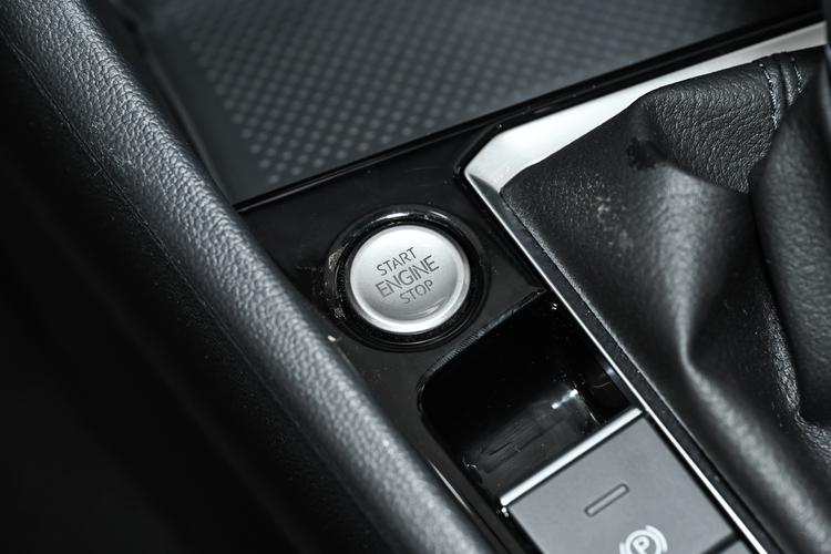 Фото машины 230