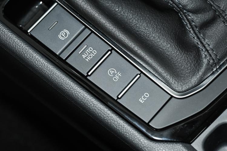 Фото машины 212