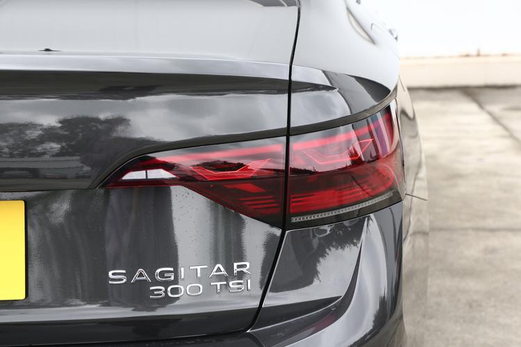 Фото машины 183