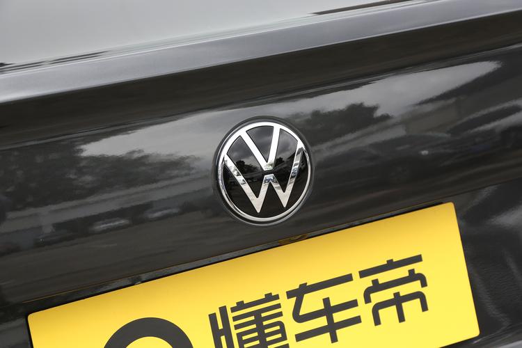 Фото машины 185