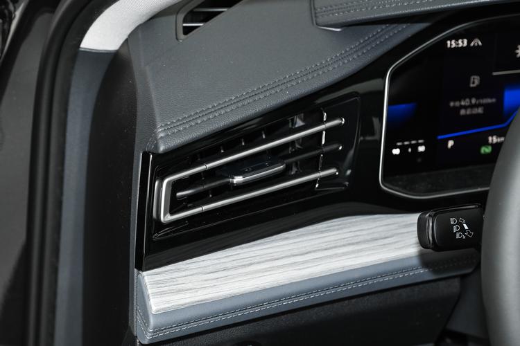 Фото машины 235