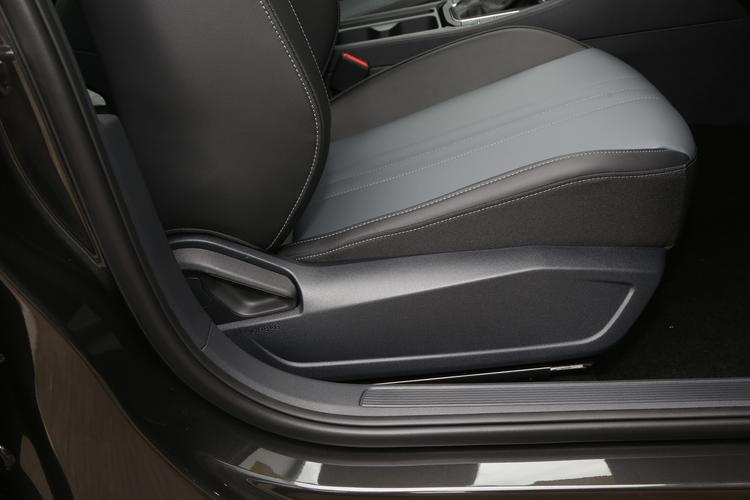 Фото машины 333