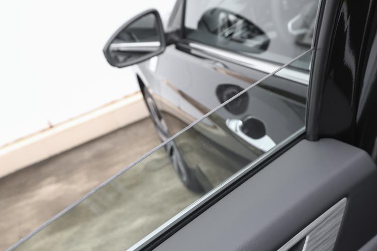 Фото машины 335