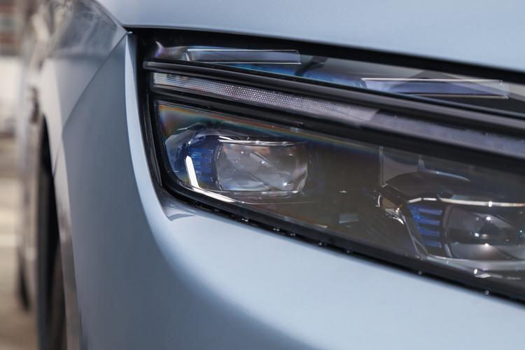 Фото машины 33