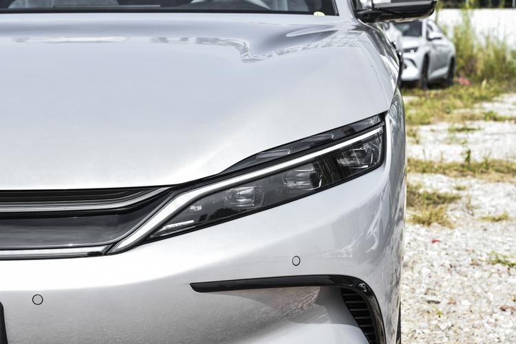 Фото машины 93