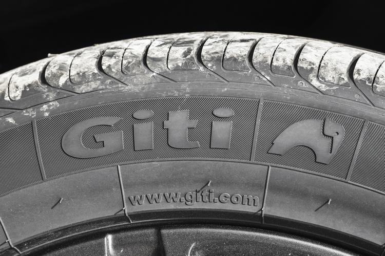 Фото машины 76