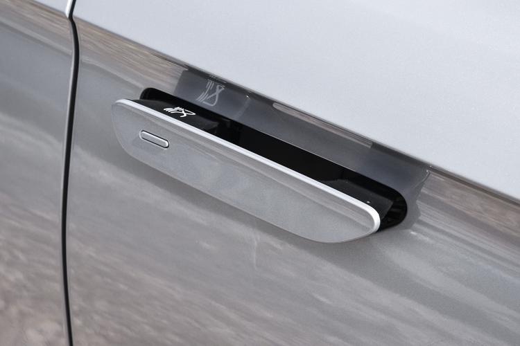 Фото машины 106