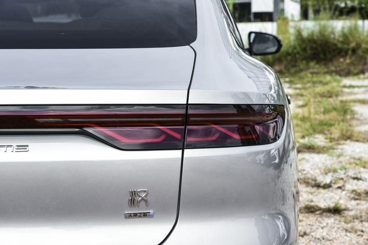 Фото машины 215