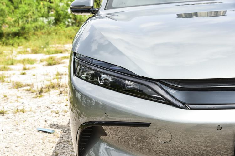 Фото машины 207