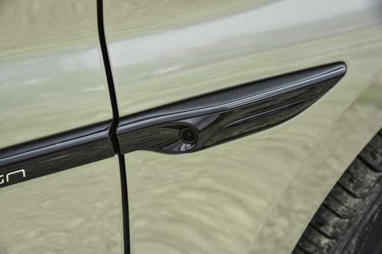 Фото машины 209