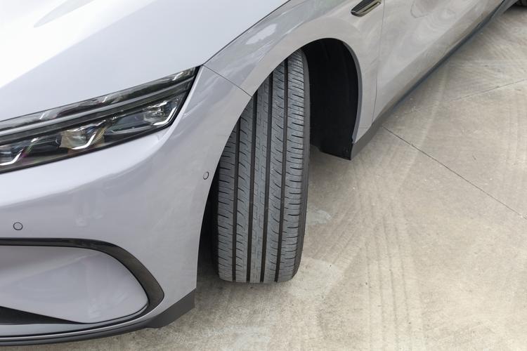 Фото машины 308