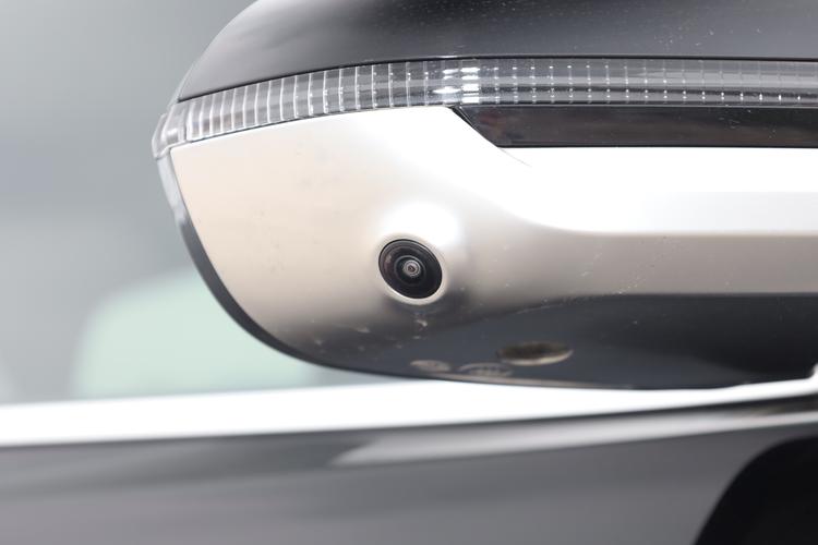 Фото машины 228