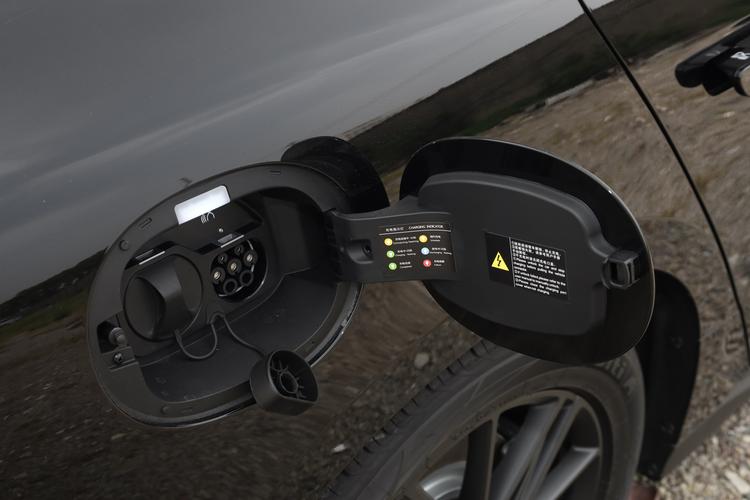 Фото машины 387