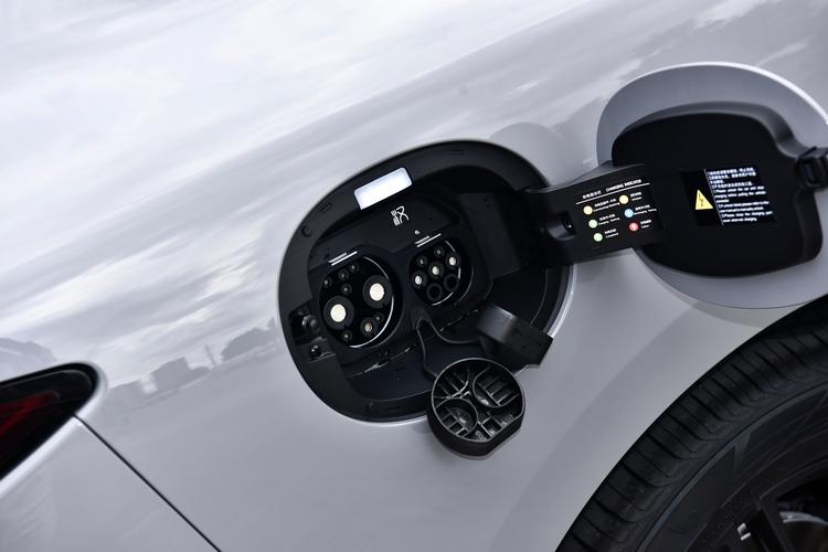 Фото машины 480