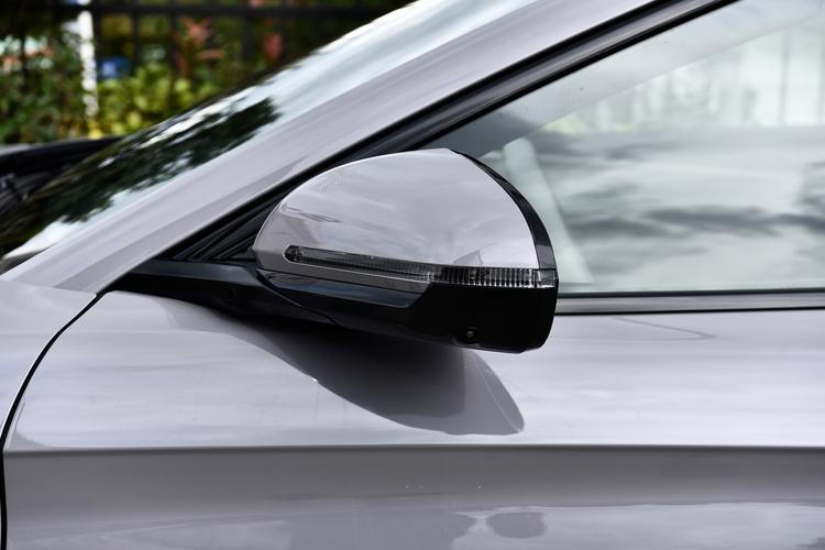 Фото машины 483