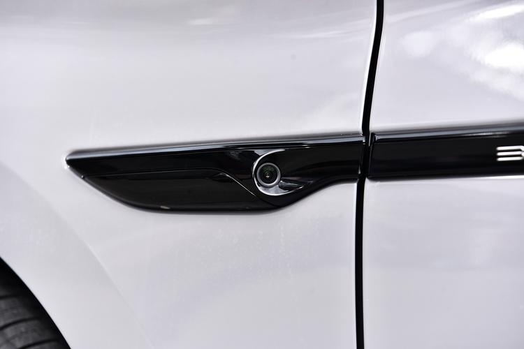 Фото машины 549