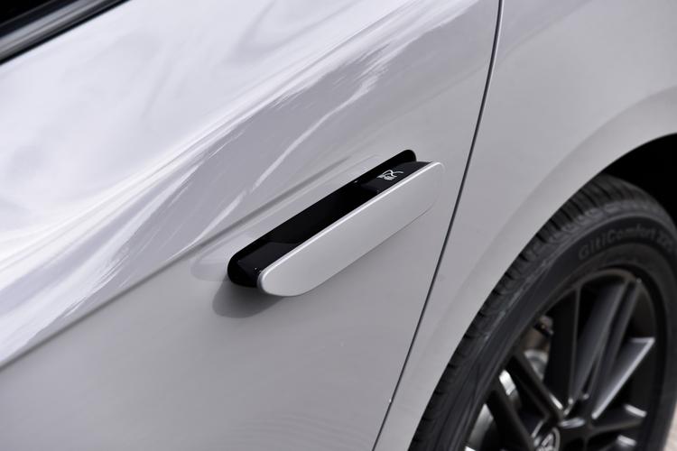 Фото машины 550