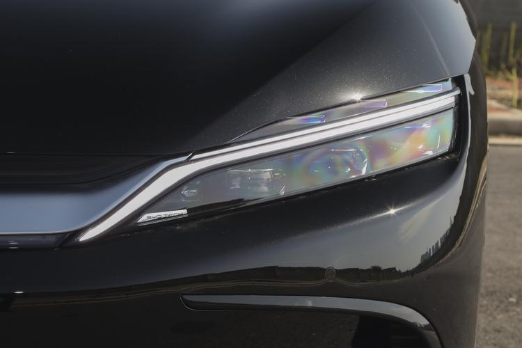 Фото машины 535