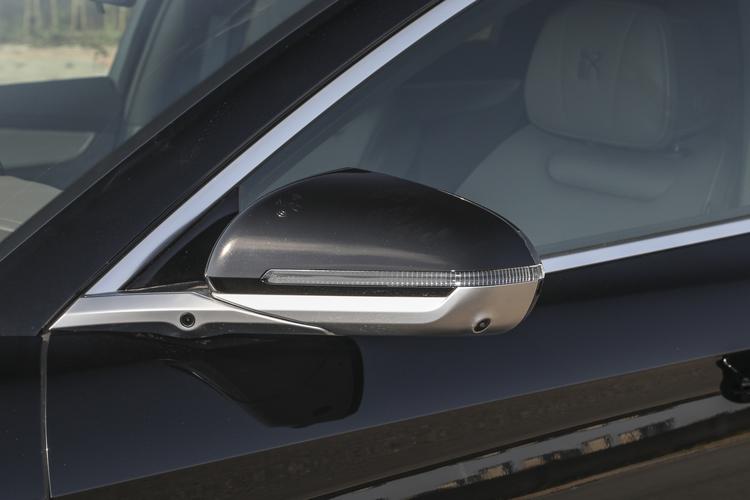 Фото машины 575