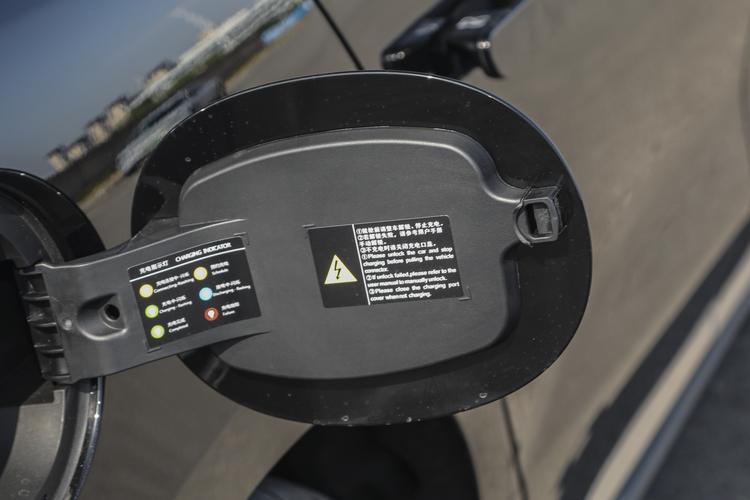 Фото машины 586