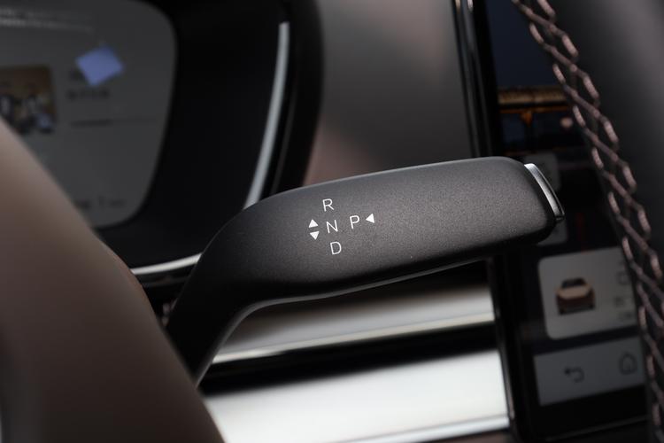 Фото машины 572