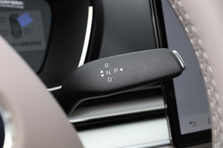 Фото машины 620