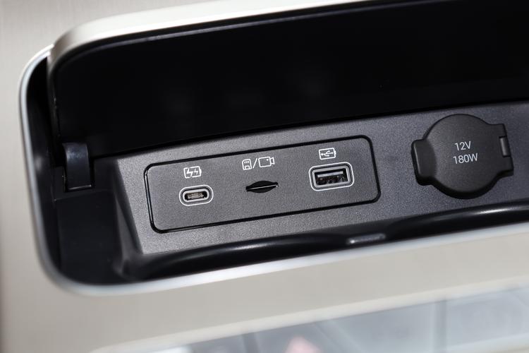 Фото машины 688