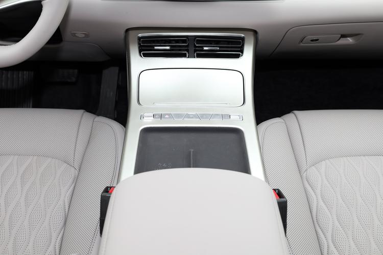 Фото машины 625