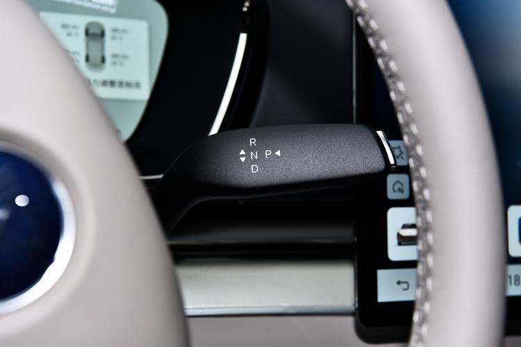 Фото машины 716