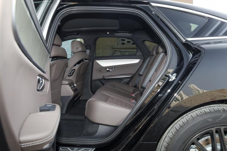 Фото машины 789