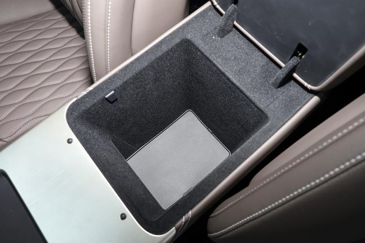 Фото машины 742