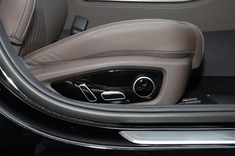 Фото машины 744