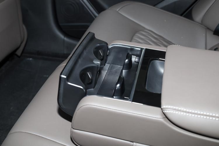 Фото машины 848