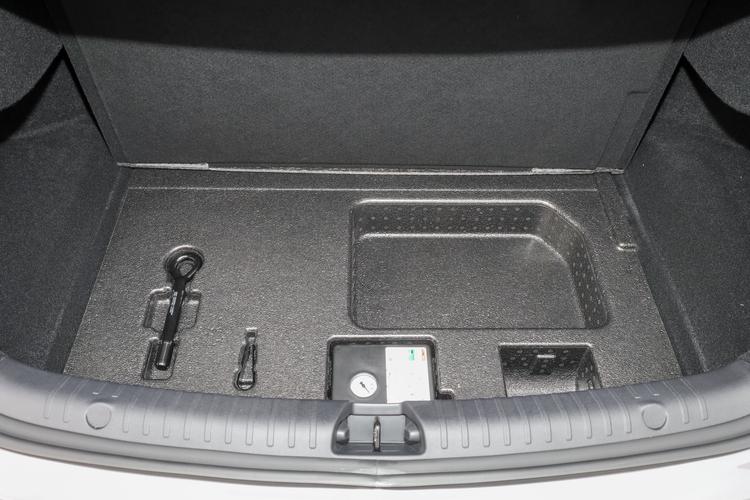 Фото машины 878