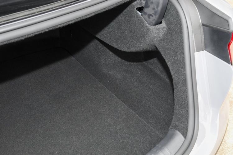 Фото машины 879