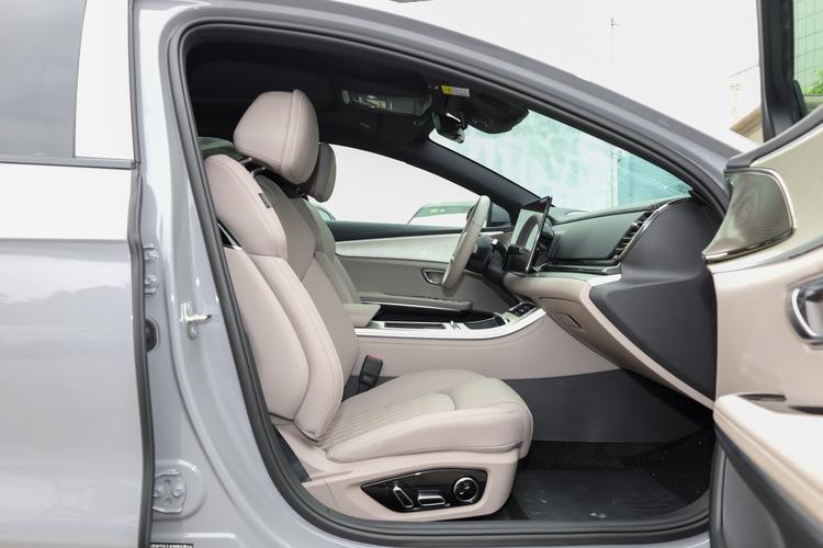 Фото машины 883