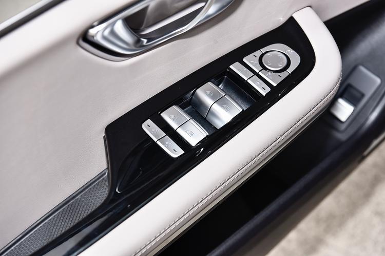 Фото машины 831